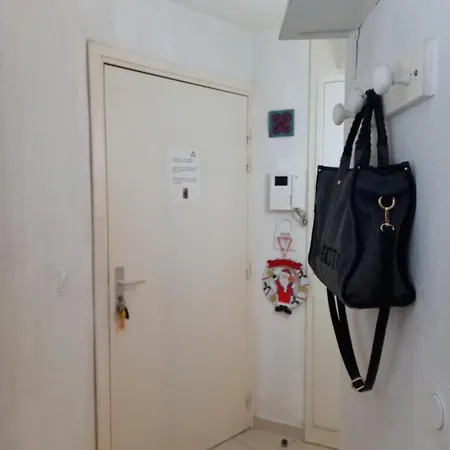 Monolocale Costa Azzurra Διαμέρισμα