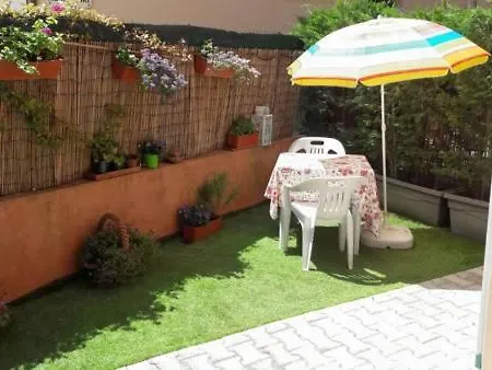 Apartment Monolocale Costa Azzurra *